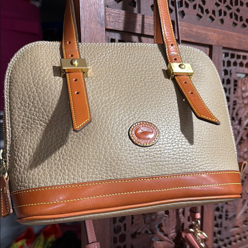 Elegant Dooney & Bourke Vintage Tan and Brown Pebble Leather Handbag